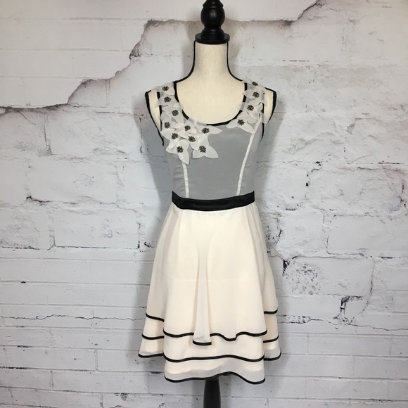 Altar'd State Dresses & Skirts - 💗 Altar’d State💗  Timeless Feminine Party